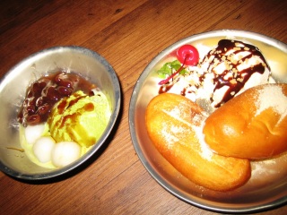 給食らしく、