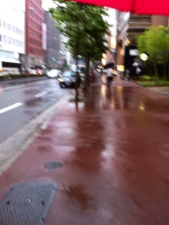 暴風雨