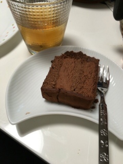 �I�J�������